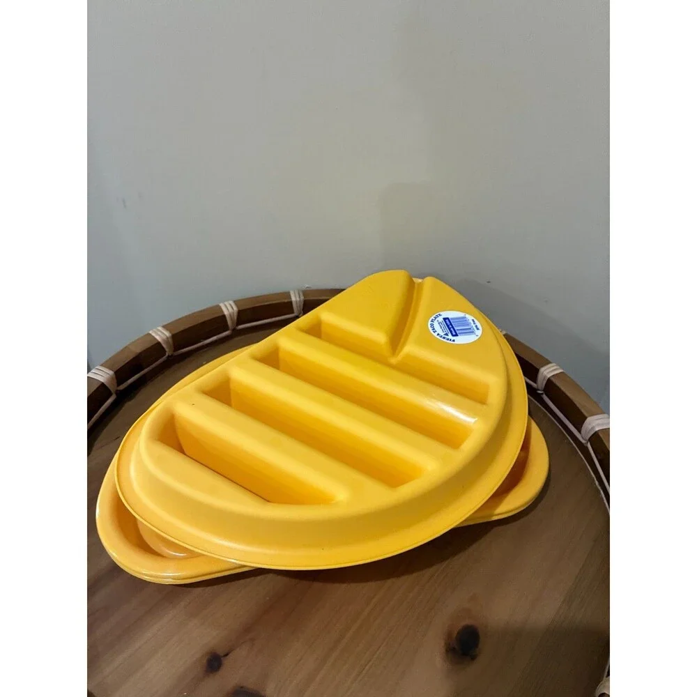 Arrow Home Plastic Fiesta Taco Plate, Holds 3 Tacos & 2 Sides - 3 YELLOW 3 TURQ